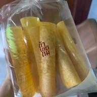 นัวเนยนม ถนนนิมมานเหมินท์