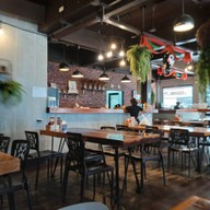 บรรยากาศ บ้านฝน