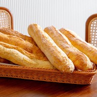 อองตัวเน็ตต์ เบคเฮ้าส์ แอนด์ คาเฟ่ บางกรวย - ไทรน้อย