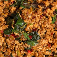 กะเพรา ก๋วยเตี๋ยวเรือ ผัดไท แซ่บ ไม่ติดหวาน ดินแดง