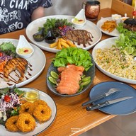 IX STEAK HOUSE สาขาม้าไม้การ์เด้นท์