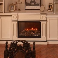 อองตัวเน็ตต์ เบคเฮ้าส์ แอนด์ คาเฟ่ บางกรวย - ไทรน้อย