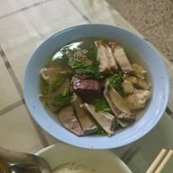 ต้มเลือดหมูก๋วยจั๊บ