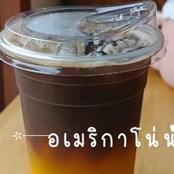 ครัวในบ้าน กาแฟสด-ปังปิ้ง หมู่บ้านโกเด้นแลนด์