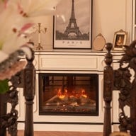 อองตัวเน็ตต์ เบคเฮ้าส์ แอนด์ คาเฟ่ บางกรวย - ไทรน้อย