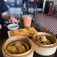 Waraporn Salapao ปตท.อ้อมน้อย