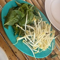 ก๋วยเตี๋ยวเรือใหญ่ เฮีย ช.