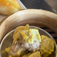 Waraporn Salapao ปตท.อ้อมน้อย