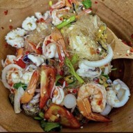 ยำ กะ ตำ