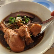 ร้านกินเส้นกินข้าว