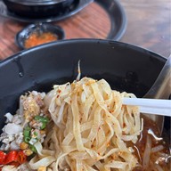 เมนูของร้าน A JUNG Fish Ball • อจัง ฟิชบอล (ชื่อเดิม สอาด ลูกชิ้นปลา) ถนนพระราม 2