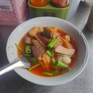 เมนูของร้าน เตี้ย เย็นตาโฟ