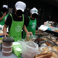 หน้าร้าน หมูทอดเจ๊จง พัฒน์พงศ์ (Patpong)