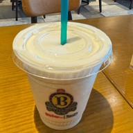 Tully's Coffee