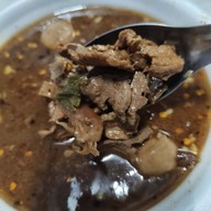 ก๋วยเตี๋ยวเรือบ้านอำเภอ