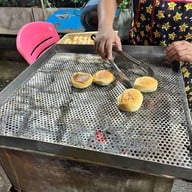 ทับทิมกรอบ 3 หนุ่ม พิษณุโลก