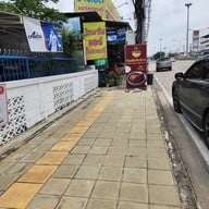 ร้านกินเส้นกินข้าว