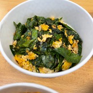 เบญจรงค์ บ้านดุสิตธานี Baan Dusit Thani