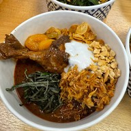 เบญจรงค์ บ้านดุสิตธานี Baan Dusit Thani