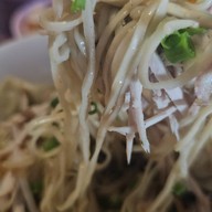 ร้านบะหมี่้กี๊ยวยูนนานสาขาเชียงราย บายพาสสนามกีฬา