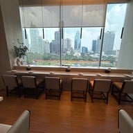 Kanori Hand Roll Bar  Central Embassy