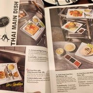 Greyhound Café เซ็นทรัลพลาซา ลาดพร้าว