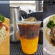 i Brick Cafe & Italian food  ท่าพระ