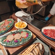 เมนูของร้าน The Pavilion Restaurant โรงแรมดุสิต ธานี กรุงเทพฯ