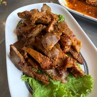 หัวปลาช่องนนทรี บางนา