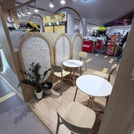 โยกุรุโตะ (Yoguruto) Paradise Park