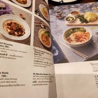 Greyhound Café เซ็นทรัลพลาซา ลาดพร้าว