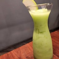 Greyhound Café เซ็นทรัลพลาซา ลาดพร้าว