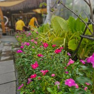 Plearn Cafe Bangpu - เพลิน คาเฟ่ บางปู บางปู
