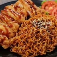 อาริ รามยอนห่อไข่ชีส <มาม่าเผ็ดเกาหลีห่อไข่> 1