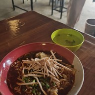 ร้านบะหมี่้กี๊ยวยูนนานสาขาเชียงราย บายพาสสนามกีฬา