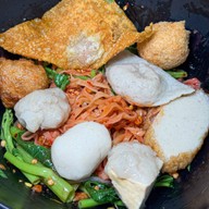 ก๋วยเตี๋ยวเย็นตาโฟ เจ๊จู