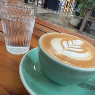 Roastbarn Cafe&Roastery โรงคั่ว
