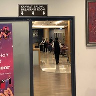 หน้าร้าน Breakfast Room La Quinta by Wyndham Istanbul Güneşli