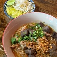 เมนูของร้าน ร้านข้าวซอยสวนศิลป์ สาขา 2 บางนา สาขา 2บางนา