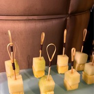 Three Sixty Lounge Millennium Hilton Bangkok Hotel