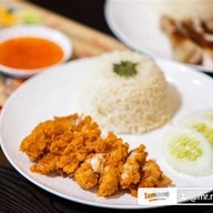 หน้าร้าน ราชาข้าวมันไก่ รังสิต3🐓 สาขา 3