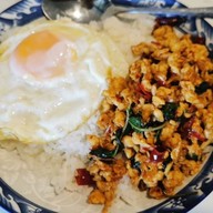 อิ่มกะเพรา & ทะเลดอง