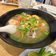 เมนูของร้าน บ้านเพ็ญ สุกี้&กุ้งอบวุ้นเส้น สายไหม