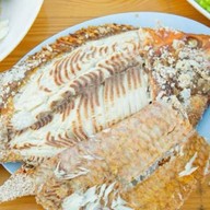 เมี่ยงปลาเผาซอย8