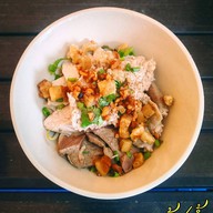 บ้านคุณก๋วยเตี๋ยวเส้นจันท์