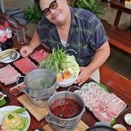 ร้านอาหารปิ้งย่างเหอ นวลจันทร์36  -