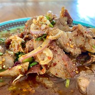 เมนูของร้าน ส้มตำเจ๊พร บ่อนไก่ซอย10