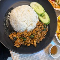 แซ่บซี๊ดbyหงษ์