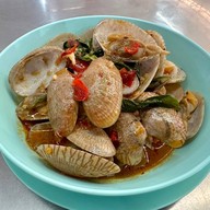 เมนูของร้าน ข้าวราดแกงเฮียปัน