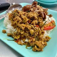 เมนูของร้าน ข้าวราดแกงเฮียปัน